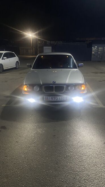 BMW: BMW 5 series: 1994 г., 2.5 л, Механика, Бензин, Седан