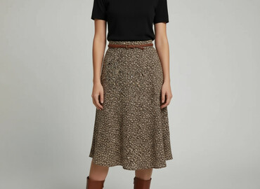 spódnice tiulowe zimą: Trafaluc, Women`s skirt, size L