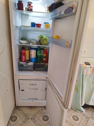 Холодильники: Холодильник Beko, Двухкамерный, De frost (капельный)