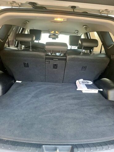 Hyundai: Hyundai Santa Fe (DM) krossover Xüsusiyyətlər: - Korpus rəngi: gümüşü — 12