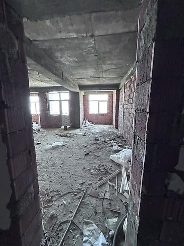 baki bina evi: 3 otaqlı, Yeni tikili, 78 kv. m — 1