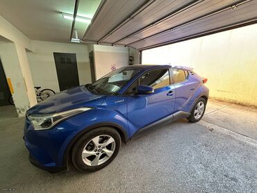 Toyota: Toyota C-HR: 1.8 l. | 2017 έ. SUV/4x4 — 17