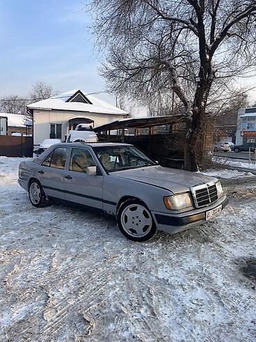 Mercedes-Benz: Mercedes-Benz E-Class: 1988 г., 2.3 л, Механика, Бензин, Седан — 2