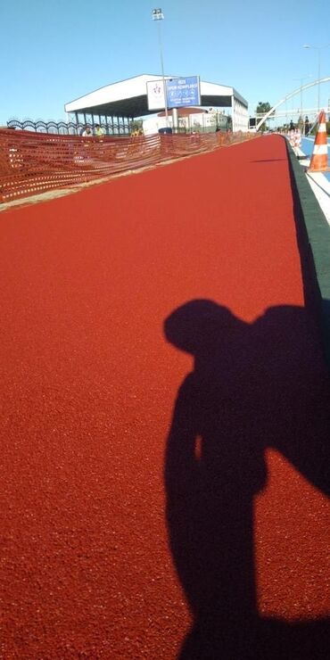 Рулонные покрытия из резиновой крошки: Резиновое покрытие, спортивное покрытие, покрытие для. стадиона — 4