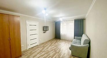 квартира: 1 комната, 30 м², Хрущевка, 2 этаж — 4