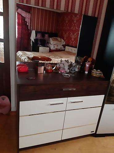 islenmis yataqlar: İkinəfərlik çarpayı, Termo, Dolab, 2 tumba, Azərbaycan, İşlənmiş — 2