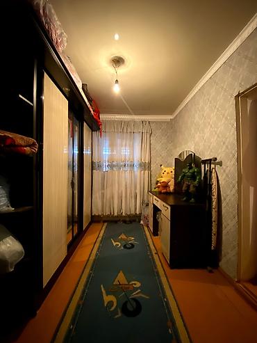 Продажа коттеджей и домов: 📌В центре селе Александровка продается большой дом на участке 16 — 9