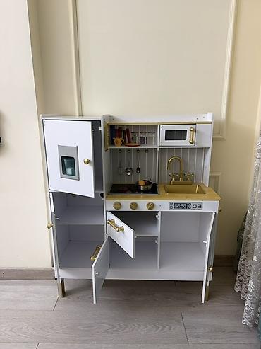 Игровые комплексы: Детская игровая кухня из дерева (бело‑золотая)Состоянии идеальное, не — 2