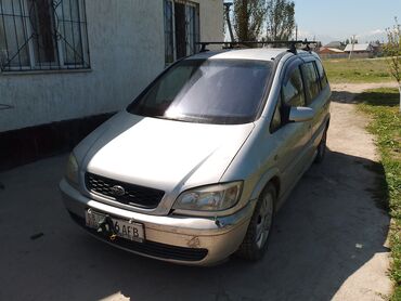 форестер авто: Subaru Traviq: 2002 г., 2 л, Автомат, Бензин, Минивэн