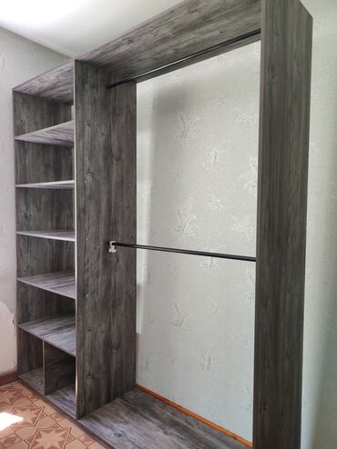 Полки для вещей и одежды: Полка для вещей и одежды, Б/у, ЛДСП, Самовывоз at lalafo.kg — 2 Полки для вещей и одежды: Полка для вещей и одежды, Б/у, ЛДСП, Самовывоз — 2