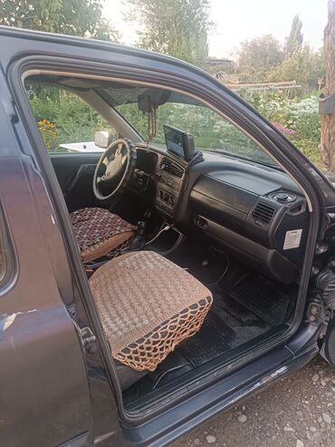 Volkswagen: Volkswagen Golf: 1995 г., 1.6 л, Механика, Бензин, Хэтчбэк — 8