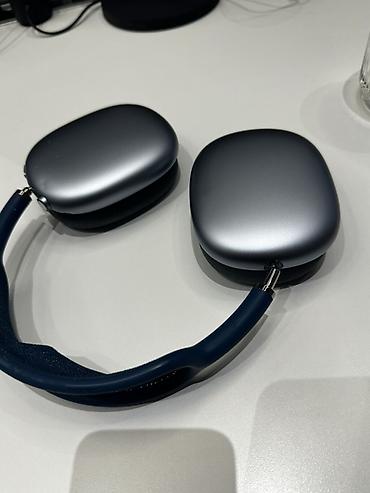 белый шум: AirPods Max lightning в хорошем состоянии Беспроводные накладные — 3