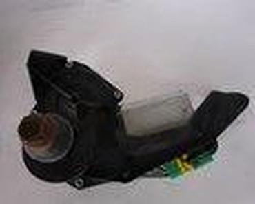 nodi auto: MOTOR ZADNJEG BRISAČA ZA RENAULT SCENIC OD 1999. DO 2003. GOD. | — 4