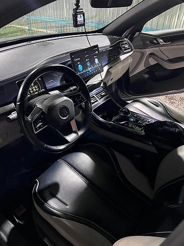 BYD: BYD Qin: 2022 г., 1.5 л, Вариатор, Гибрид, Седан — 5