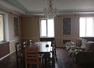 Долгосрочная аренда домов: 200 м², 6 комнат — 12