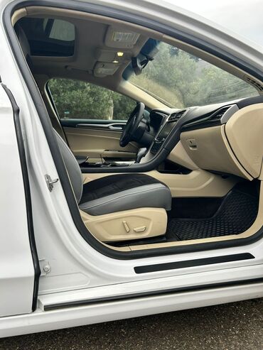 Ford: Ford Fusion: 1.5 l | 2015 il 205841 km Sedan — 10