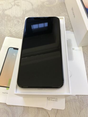 Apple iPhone: IPhone X, Б/у, 64 ГБ, Серебристый, Коробка, 62 % — 12