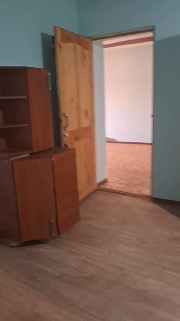 Долгосрочная аренда домов: Сдам в аренду!!Дом из кирпича с отдельным входом и крыльцом. Основные at lalafo.kg — 5 Долгосрочная аренда домов: Сдам в аренду!!Дом из кирпича с отдельным входом и крыльцом. Основные — 5