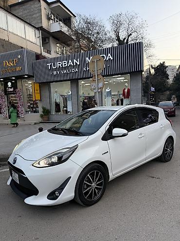 byd gunluk kirayə: DEPOZİT 200!!!Toyota Aqua icarəyə verilir qalmamaq şərti ilə Bütün — 2