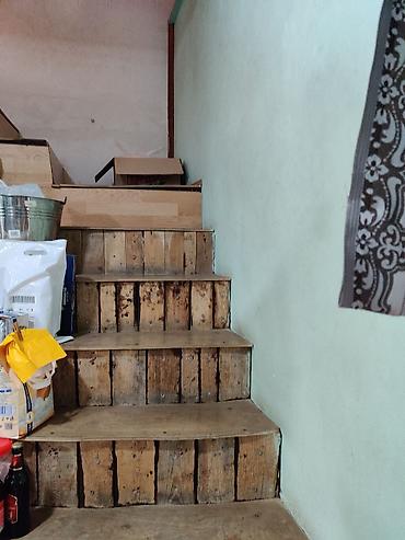 Həyət evləri və villaların satışı: Bileceride həyət evi satılırgeniş həyətli, ayrıca darvazalı Həyət — 10