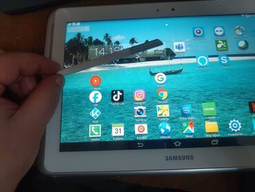 mutilica za nes: Samsung GT-N8000 Tablet sam testirao, ispravan je. Baterija drzi oko