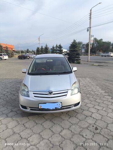 Toyota: Toyota Corolla: 2003 г., 1.5 л, Автомат, Газ, Минивэн