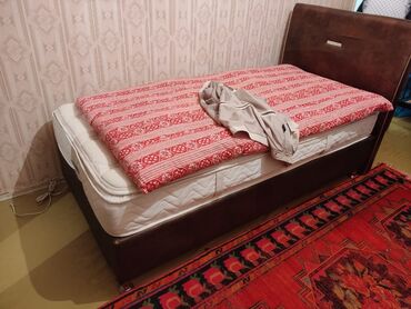 Soyuducular: ((7972))*Asya* Tek neferlik carpayi. Bazalidi. Yaxşi veziyyetdedir