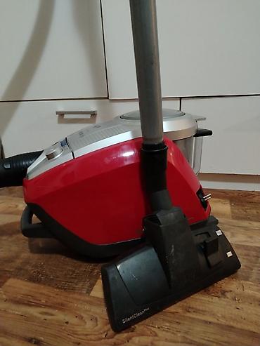 Klasični usisivači: Usisivac BOSCH ZOO je u dobrom stanju sa sitnim tragovima koristenja — 5