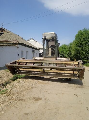 Комбайны: Е302 сатылат