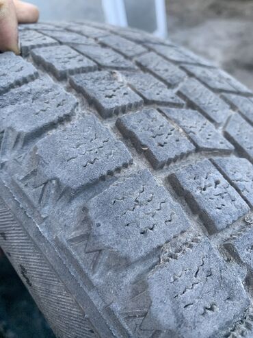 Шины: Шины 205 / 65 / R 15, Зима, Б/у, 1 шт, Легковые, Япония — 2