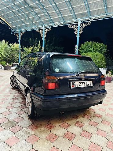 Продажа авто: Volkswagen Golf: 1995 г., 2 л, Автомат, Бензин, Хэтчбэк — 3