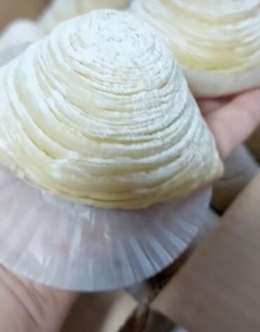 Un: Milli şirniyyatlar – əl işləri - Şəkərbura: Xəmir üzərində incə — 14