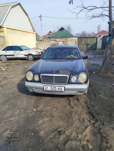 Mercedes-Benz: Mercedes-Benz : 1996 г., 2 л, Автомат, Бензин, Седан