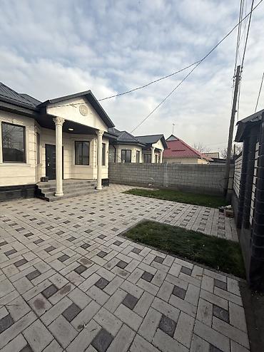 Продажа коттеджей и домов: Продаётся новый дом В районе Ак-орго С ремонтом 62м2 2 спальнизал at lalafo.kg — 3 Продажа коттеджей и домов: Продаётся новый дом В районе Ак-орго С ремонтом 62м2 2 спальнизал — 3