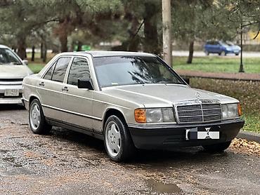 мб 190: Mercedes-Benz 190: 1987 г., 2.3 л, Автомат, Бензин, Седан — 2