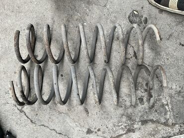 Disk təkərlər: VAZ 2106 (06) üçün ehtiyat hissələri paket şəklində. Mövcud detallar — 23