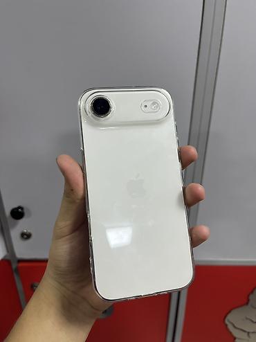 IPhone Air, Б/у, 256 ГБ, Белый, Защитное стекло, Чехол, Коробка, 93 %