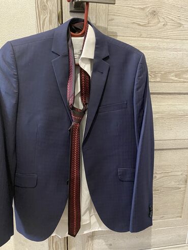 узкие мужские галстуки: Костюм L (EU 40), цвет - Синий