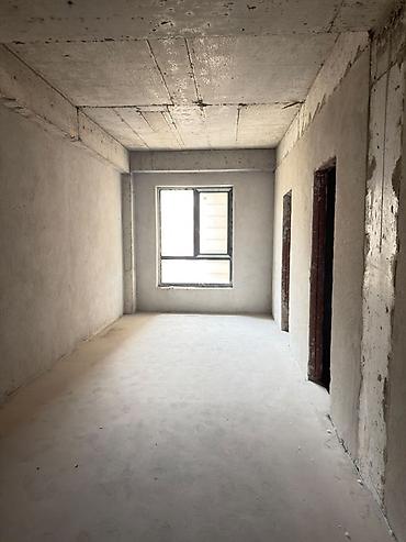 royal: Студия, 143 м², Ала-Арча ТРЦ Элитка, 11 этаж, Требуется ремонт — 5