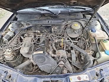 Audi: Audi 100: 1993 г., 2 л, Механика, Бензин, Седан — 14