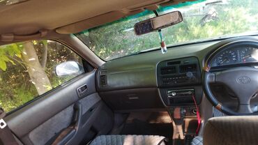 Toyota: Toyota Vista: 1995 г., 1.8 л, Автомат, Бензин — 11