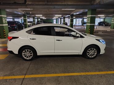 Hyundai: Hyundai Accent: 1.6 l | 2020 il Sedan — 3