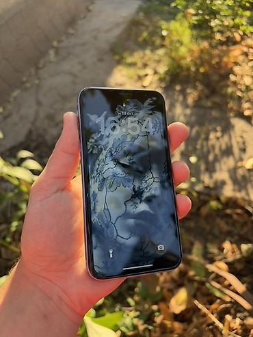 Apple iPhone: IPhone 11, Б/у, 64 ГБ, Кабель, Коробка, 71 % — 11