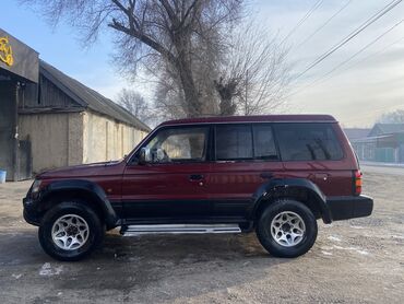 буфер авто: Mitsubishi Pajero: 1993 г., 2.5 л, Автомат, Дизель, Внедорожник