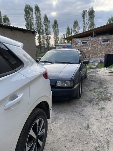 пасат б5 2004: Volkswagen Passat: 1990 г., 1.8 л, Механика, Бензин, Седан