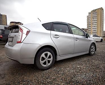 Toyota: Toyota Prius: 2012 г., 1.8 л, Вариатор, Гибрид, Хэтчбэк — 9