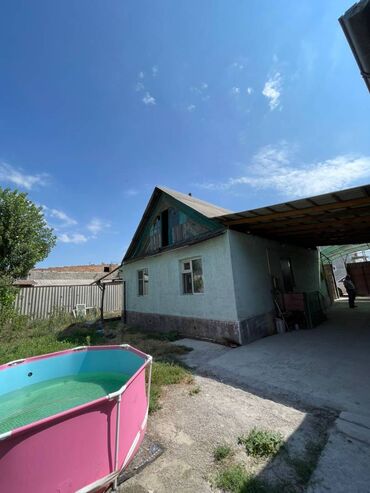 бишкек кызыл аскер дом: Үй, 37 кв. м, 2 бөлмө