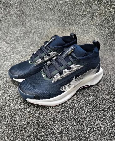купить зимние кроссовки в бишкеке: NIKE ШИКАРНО ОСЕНЬ ВЕСНА
ВСЕ РАЗМЕРЫ ЕСТЬ 🔥🔥✅