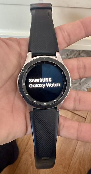 galaxy watch fe: Samsung Galaxy Watch (döner bezelli model) - Klassik dairəvi dizayn — 1