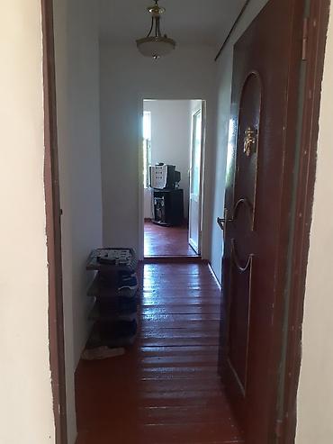 sumqayit 18 mikrorayon: Göyçay, 2 otaqlı, Köhnə tikili, 57 kv. m — 3